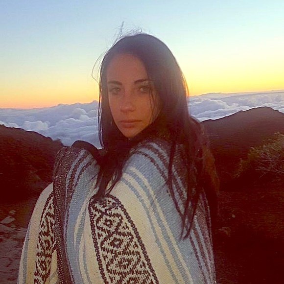 Meet your Posher, Morgan - Picture 1 of 1